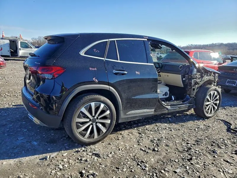2022 MERCEDES-BENZ GLA 250 4MATIC  