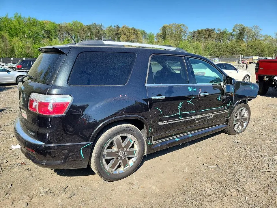 2012 GMC ACADIA DENALI  