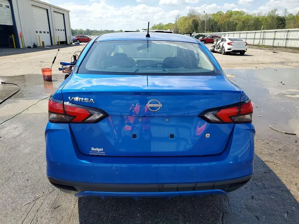 2024 NISSAN VERSA S  
