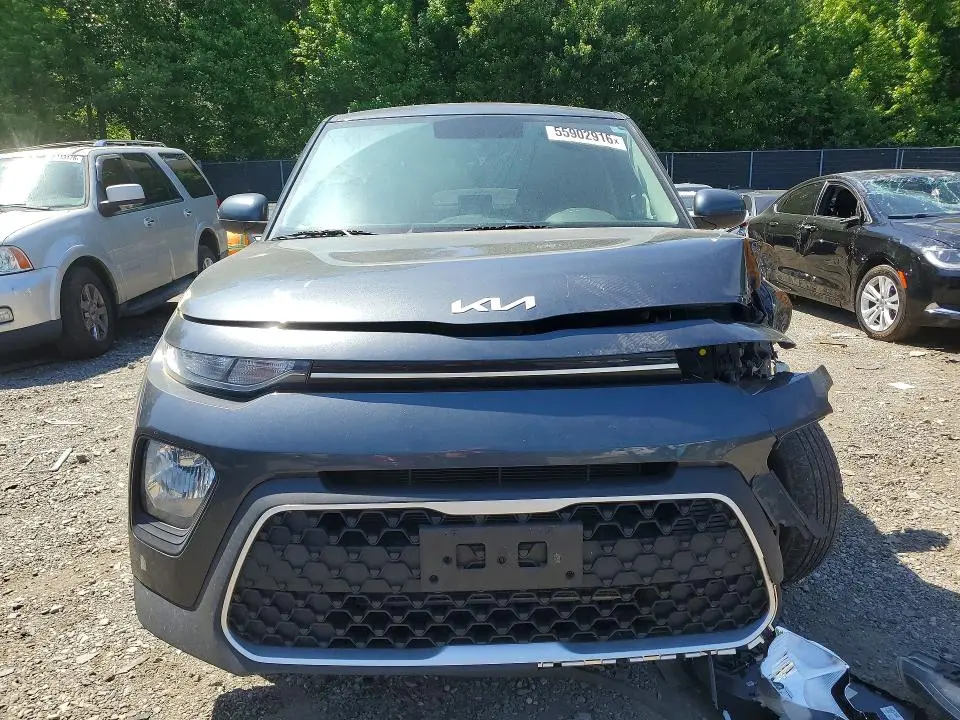 2022 KIA SOUL LX  