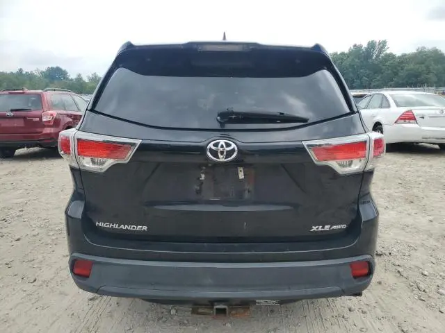 2016 TOYOTA HIGHLANDER XLE  