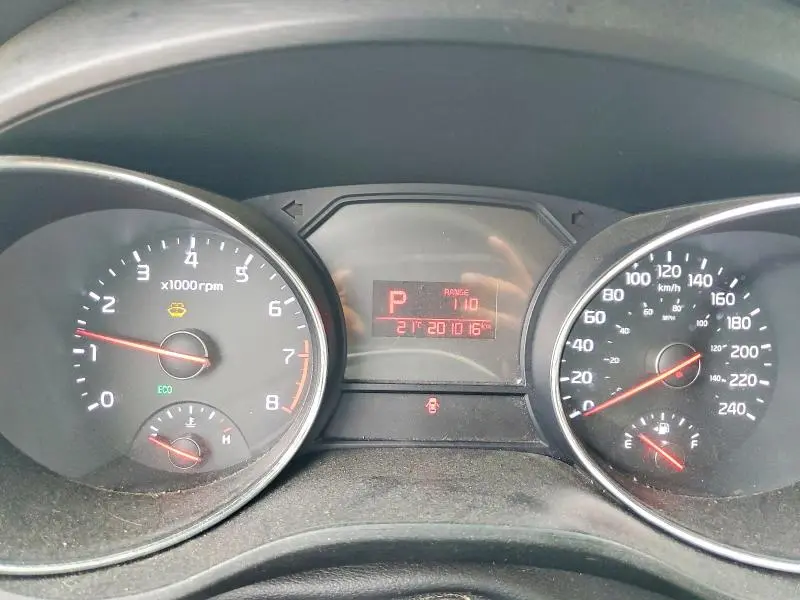 2016 KIA SEDONA L  