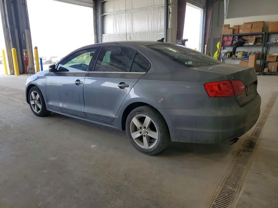 2013 VOLKSWAGEN JETTA TDI  