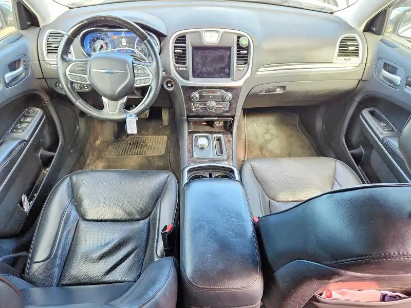 2019 CHRYSLER 300 LIMITED  