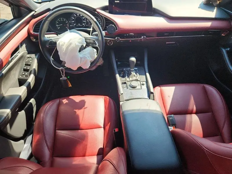 2024 MAZDA 3 PREMIUM PLUS  