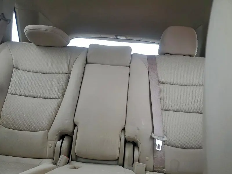 2012 KIA SORENTO BASE  