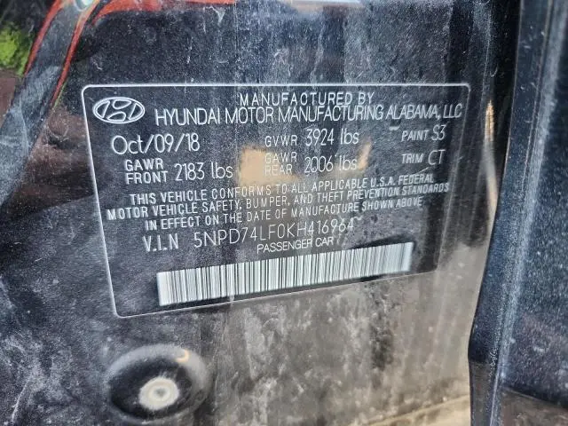 2019 HYUNDAI ELANTRA SE  