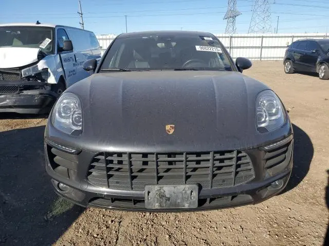 2018 PORSCHE MACAN   