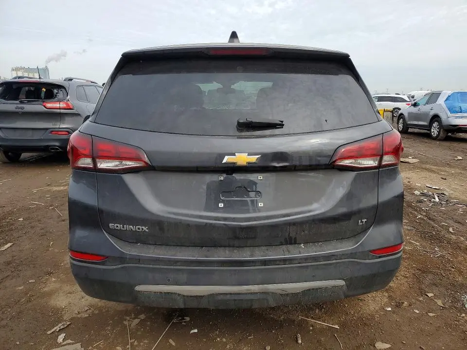 2022 CHEVROLET EQUINOX LT  