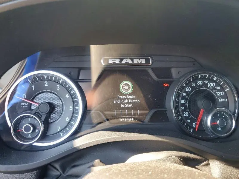 2024 RAM 1500 BIG HORN/LONE STAR  