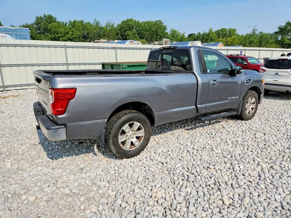 2017 NISSAN TITAN SV  