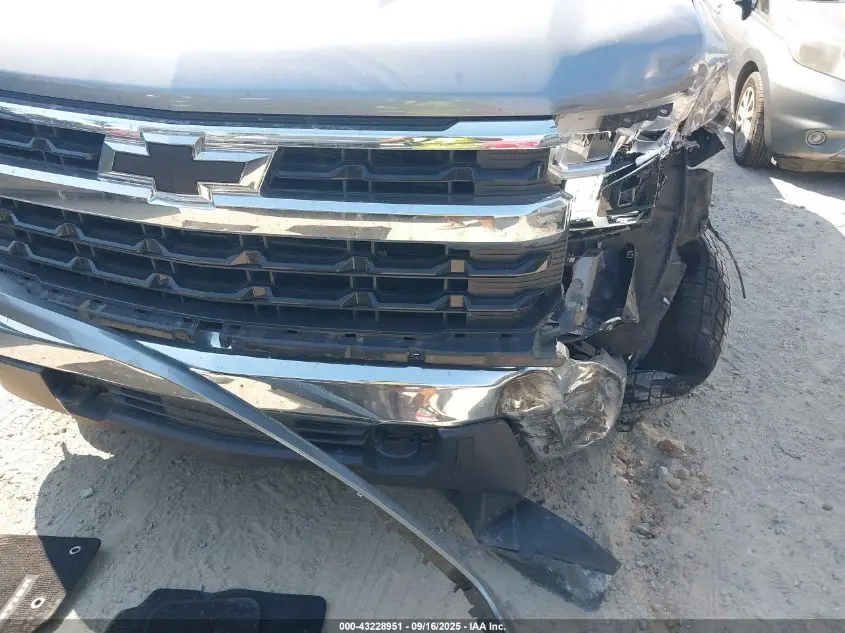 2023 CHEVROLET SILVERADO 1500 4WD  STANDARD BED LT