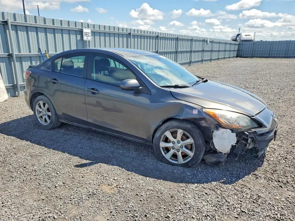 2011 MAZDA 3 I  