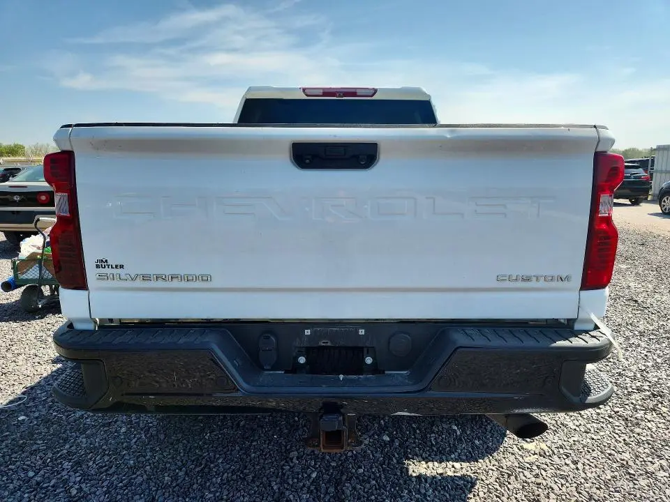 2024 CHEVROLET SILVERADO K2500 CUSTOM  