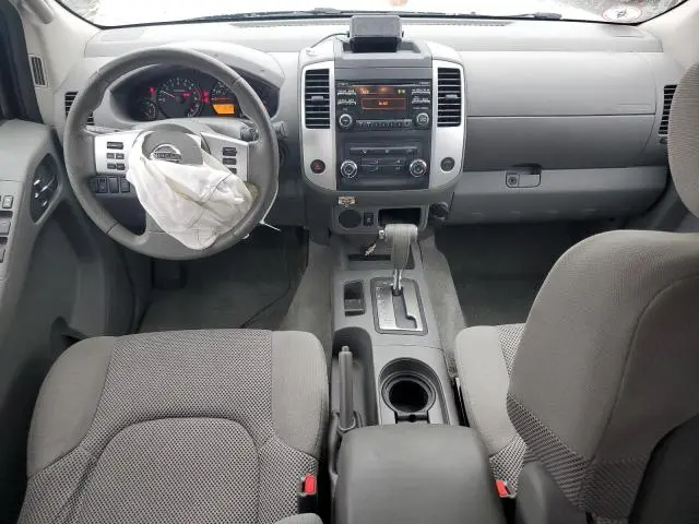 2013 NISSAN FRONTIER S  