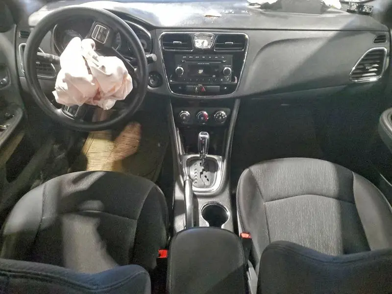 2014 CHRYSLER 200 LX  