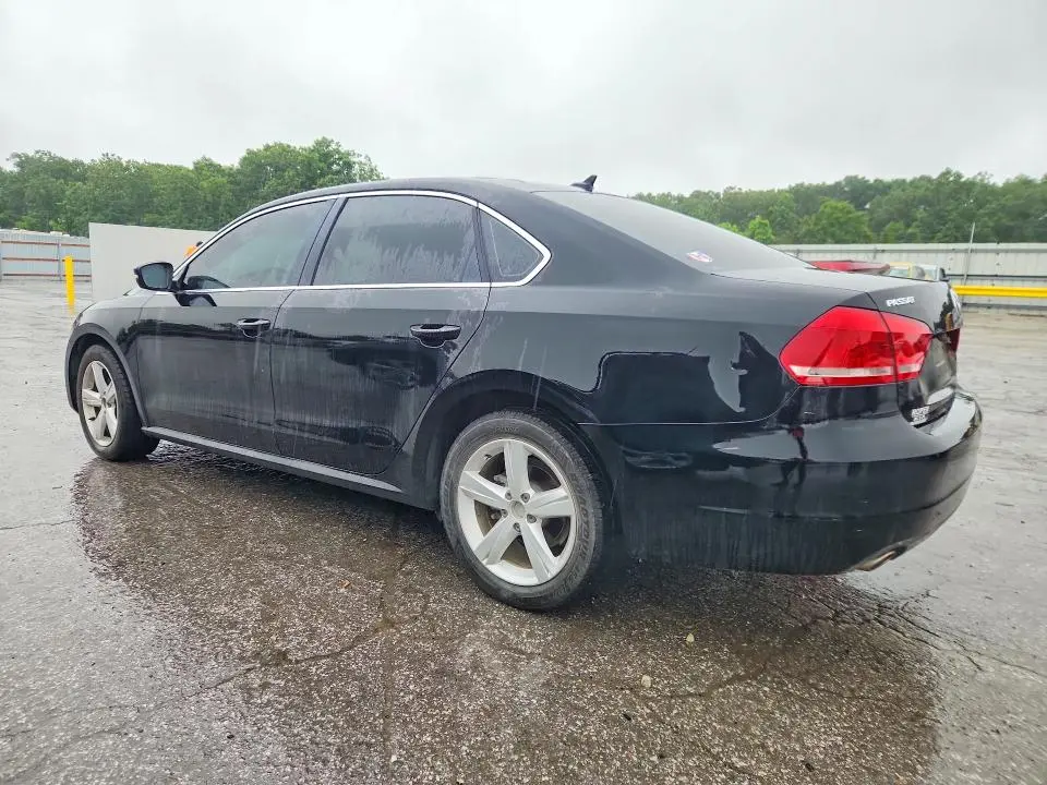 2013 VOLKSWAGEN PASSAT SE  