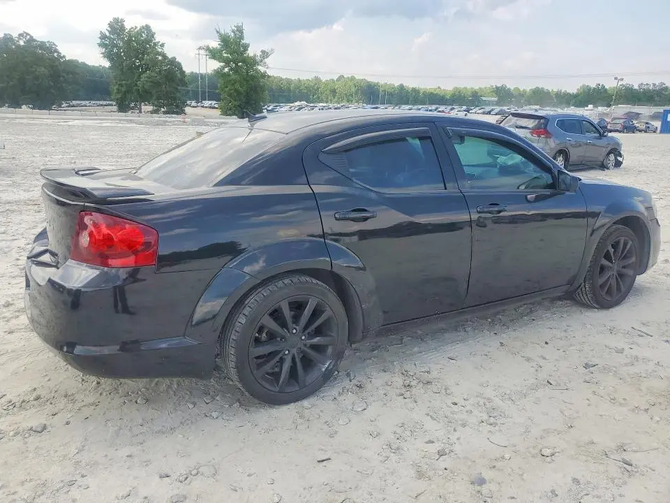 2014 DODGE AVENGER SE  