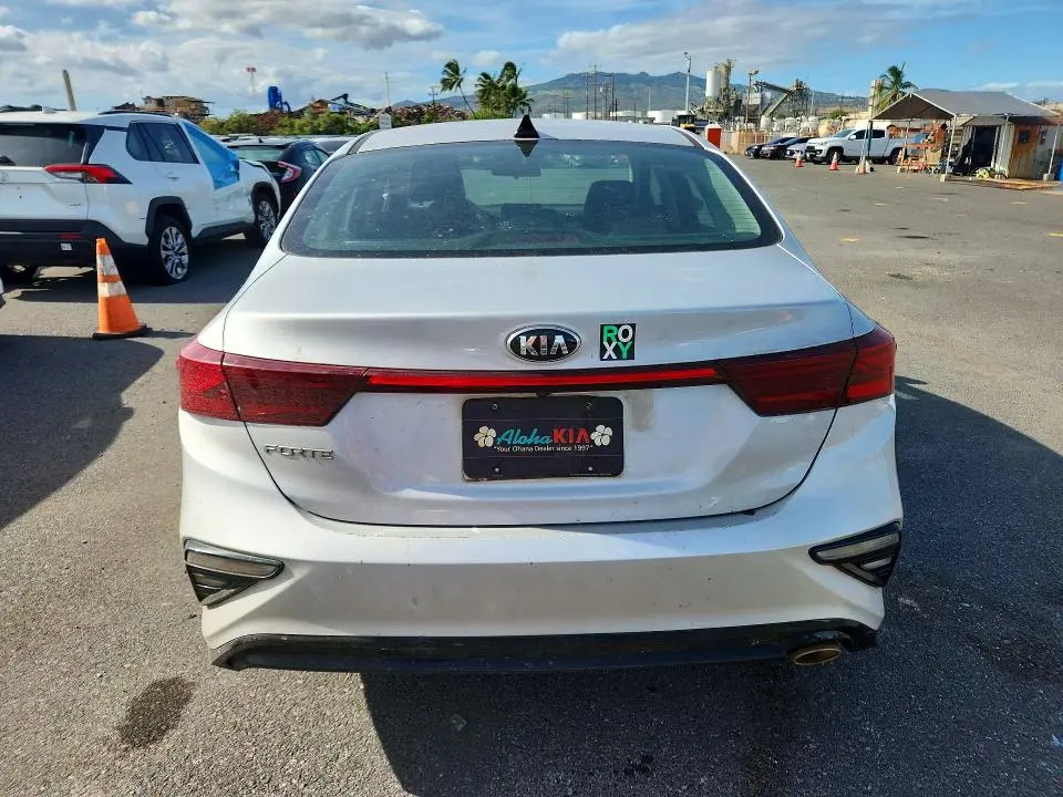 2021 KIA FORTE LXS  