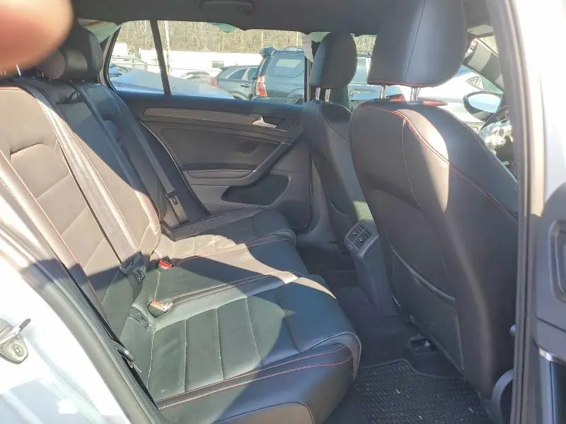 2018 VOLKSWAGEN GTI S  