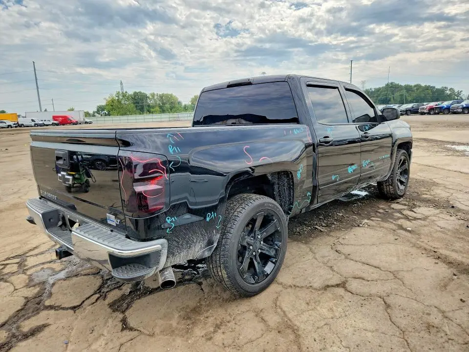 2017 CHEVROLET SILVERADO C1500 LT  
