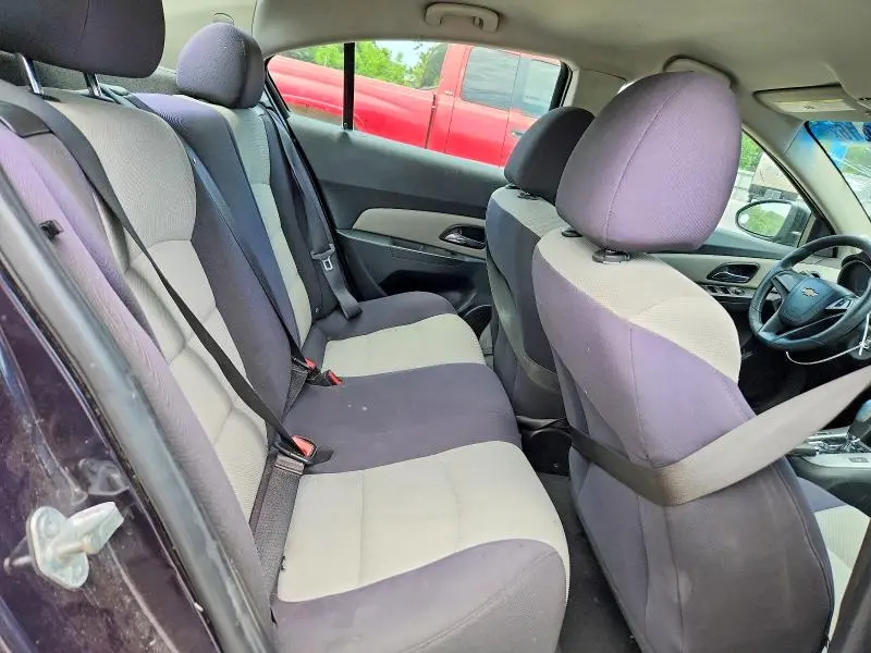 2015 CHEVROLET CRUZE LS  