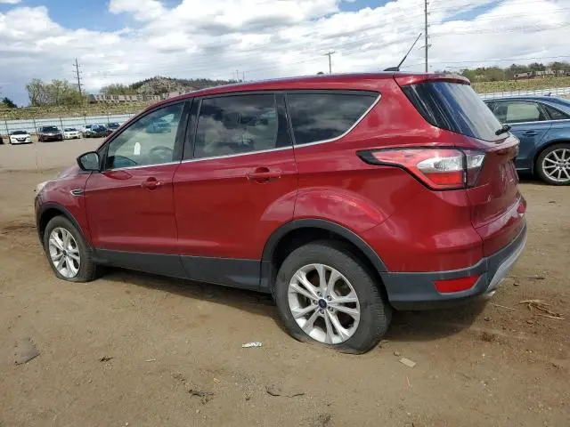 2017 FORD ESCAPE SE  