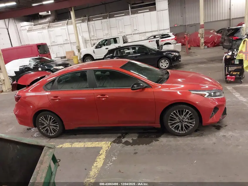 2022 KIA FORTE GT-LINE