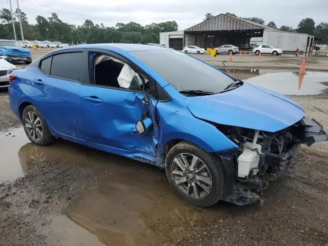 2021 NISSAN VERSA SV  
