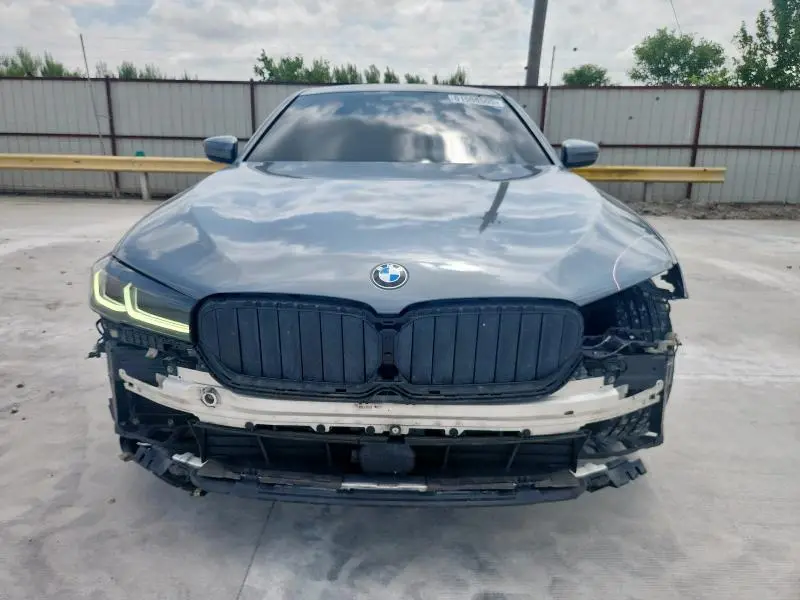 2022 BMW 530 I  