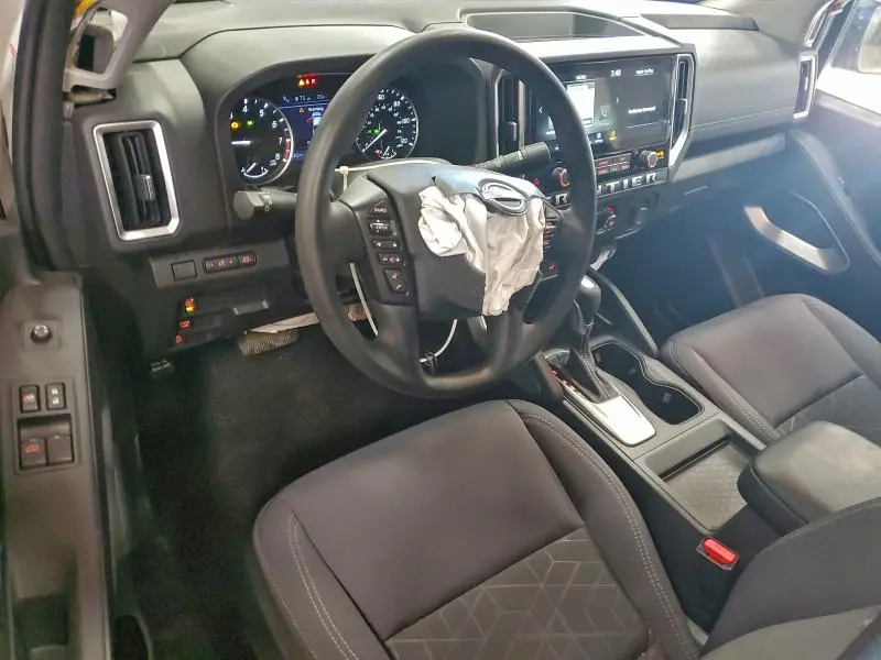 2024 NISSAN FRONTIER S  