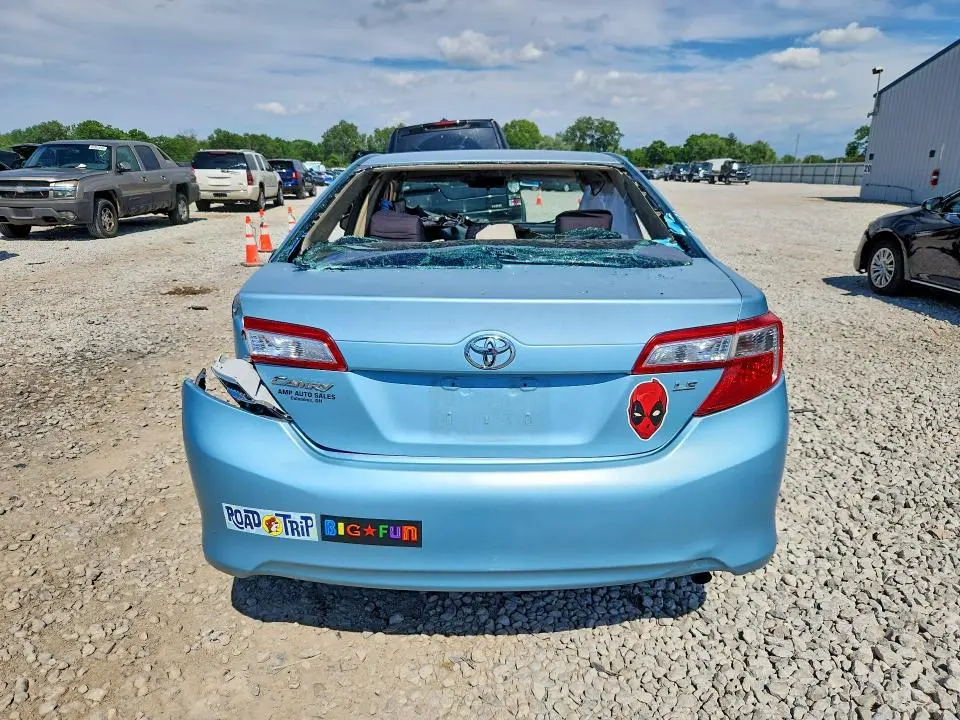 2012 TOYOTA CAMRY LE  