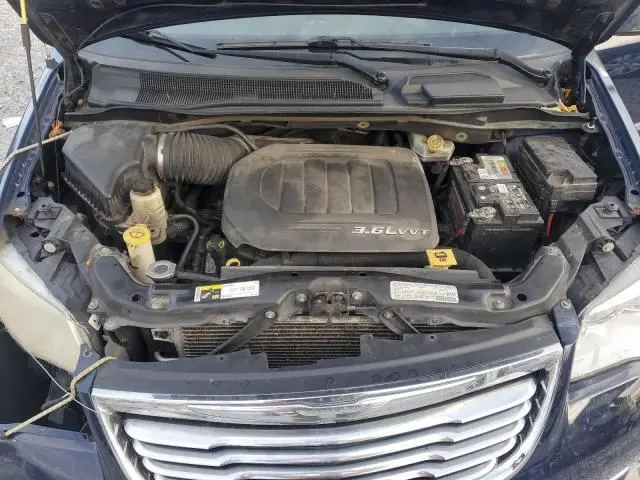 2013 CHRYSLER TOWN & COUNTRY TOURING L  