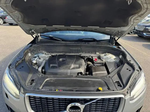 2018 VOLVO XC90 T5  