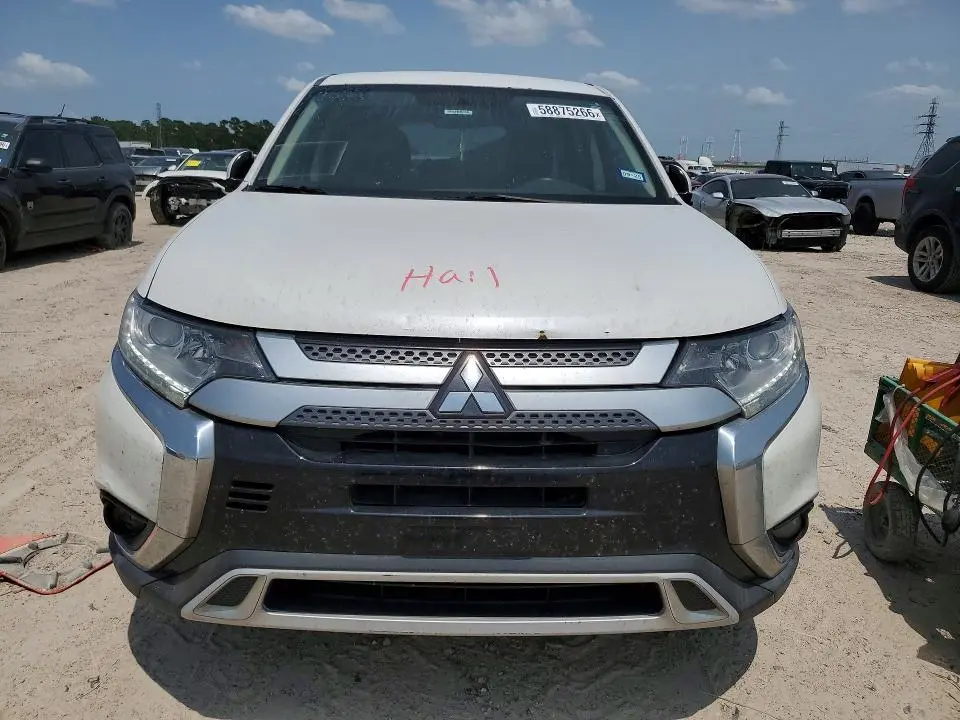 2019 MITSUBISHI OUTLANDER SE  