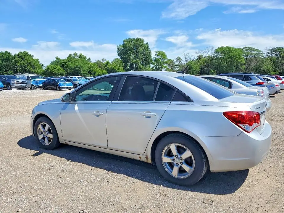 2012 CHEVROLET CRUZE LT  