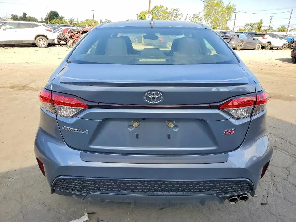 2022 TOYOTA COROLLA SE  