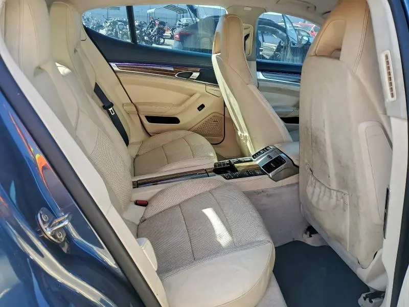 2010 PORSCHE PANAMERA S  