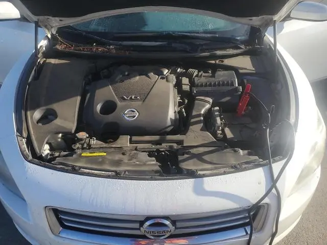 2014 NISSAN MAXIMA S  