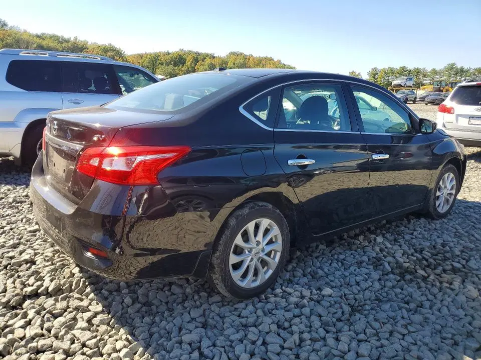 2019 NISSAN SENTRA SV  