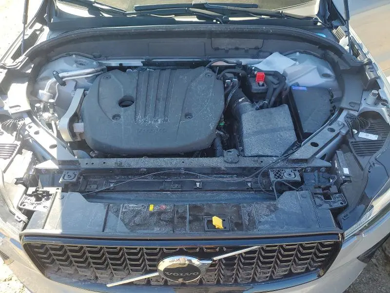 2025 VOLVO XC60 ULTRA  