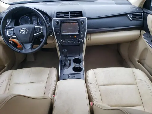 2016 TOYOTA CAMRY LE  