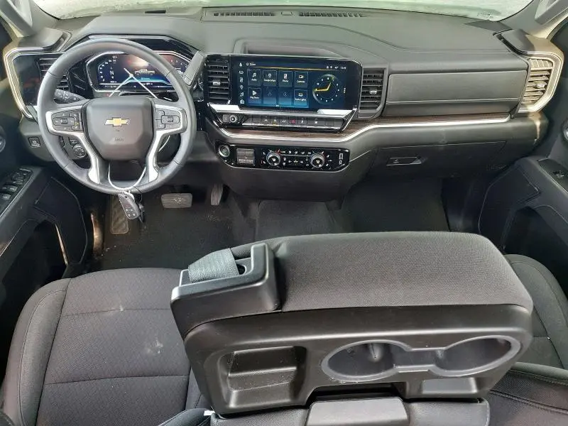 2025 CHEVROLET SILVERADO K1500 LT-L  