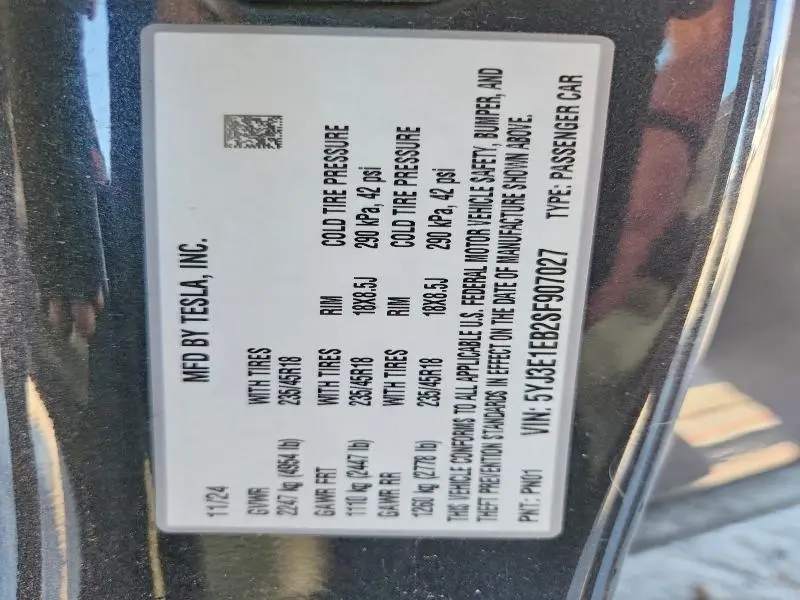 2025 TESLA MODEL 3   