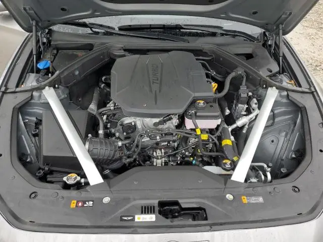 2025 GENESIS G70 BASE  