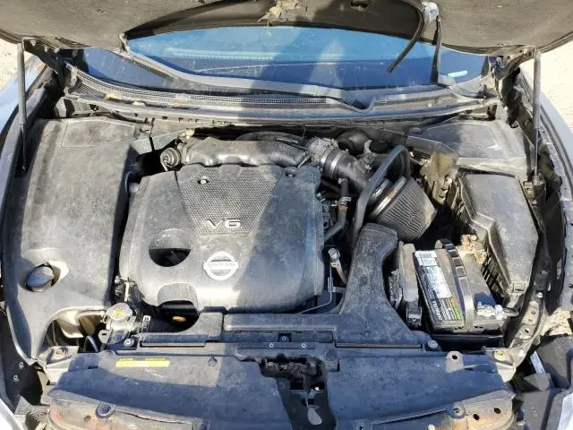 2011 NISSAN MAXIMA S  