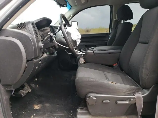 2011 CHEVROLET SILVERADO K2500 HEAVY DUTY LT  