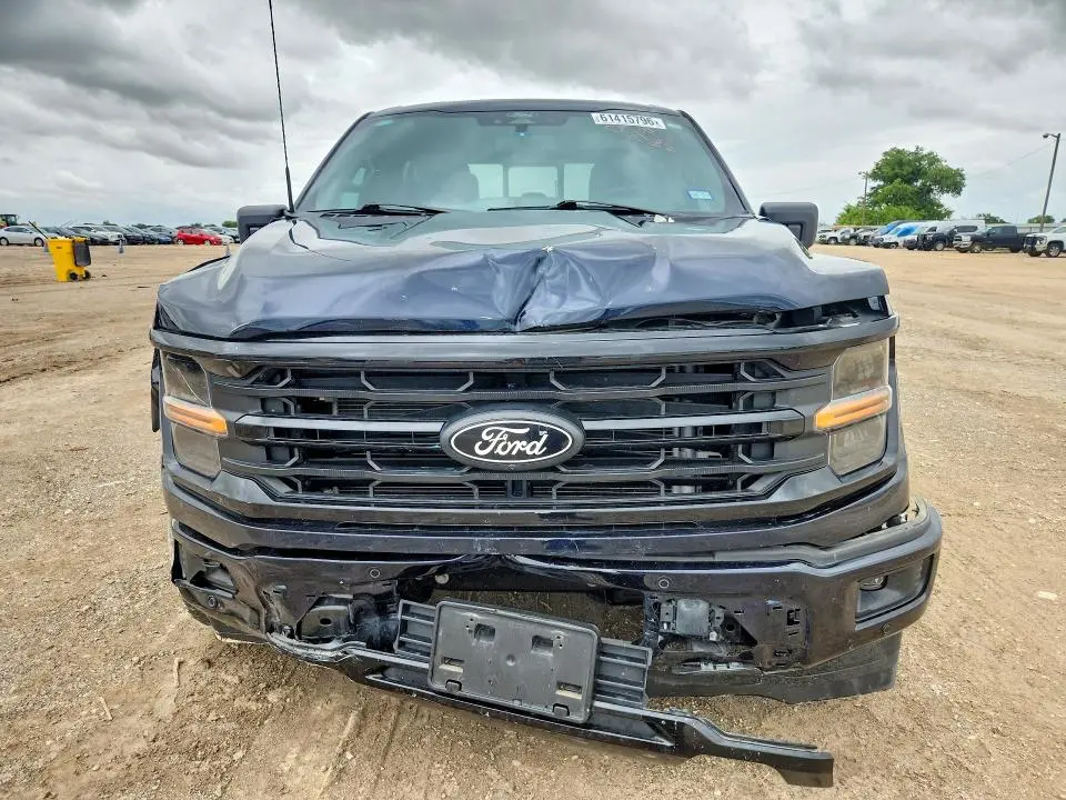 2024 FORD F150 XLT  