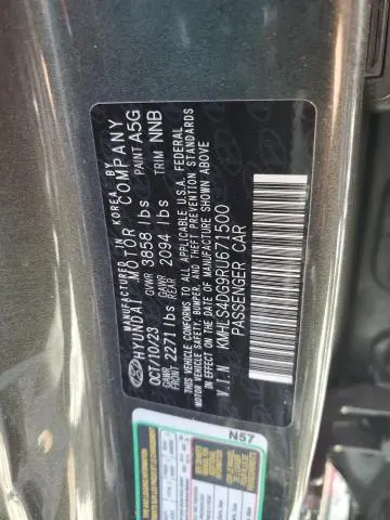 2024 HYUNDAI ELANTRA SEL  