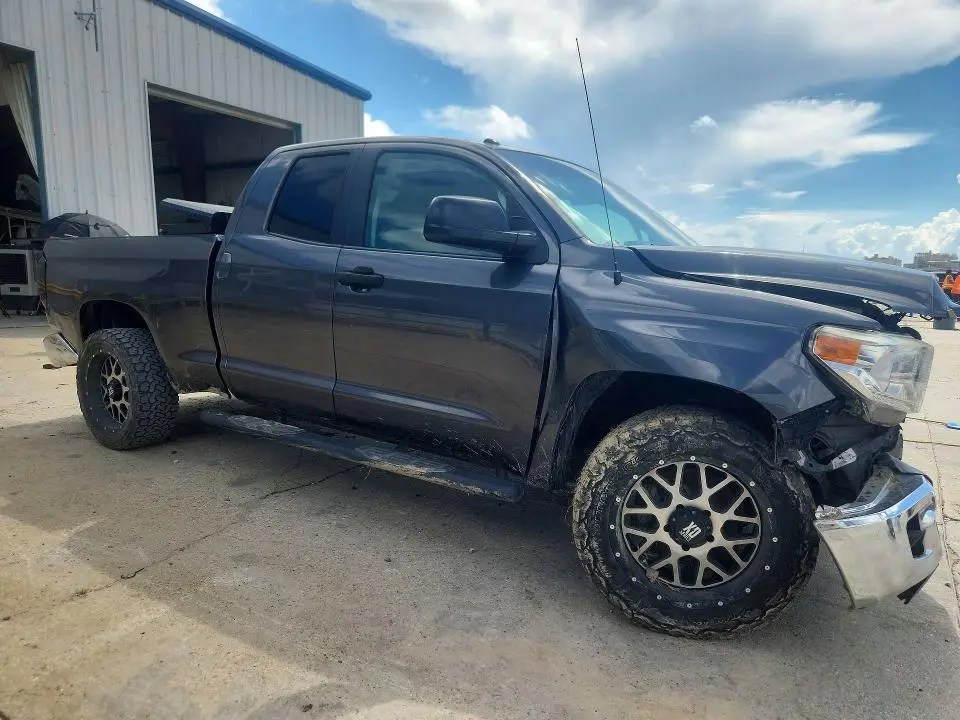 2015 TOYOTA TUNDRA   